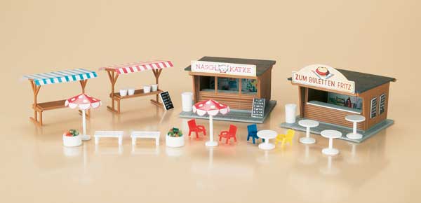 Snack stands and market stalls<br /><a href='images/pictures/Auhagen/11352.jpg' target='_blank'>Full size image</a>